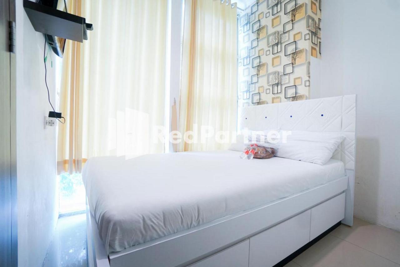 Eascot Hotel Mitra Reddoorz Dżakarta Zewnętrze zdjęcie