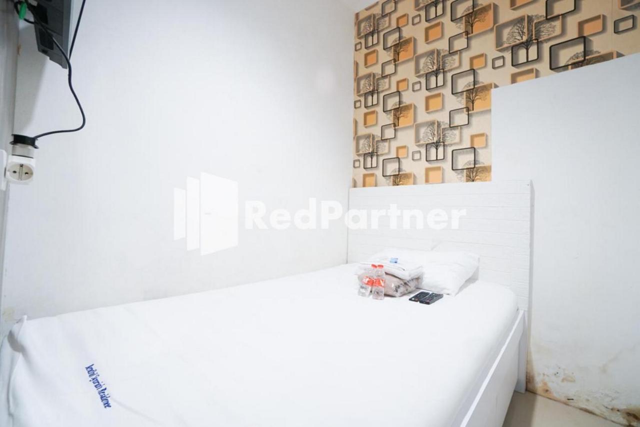 Eascot Hotel Mitra Reddoorz Dżakarta Zewnętrze zdjęcie