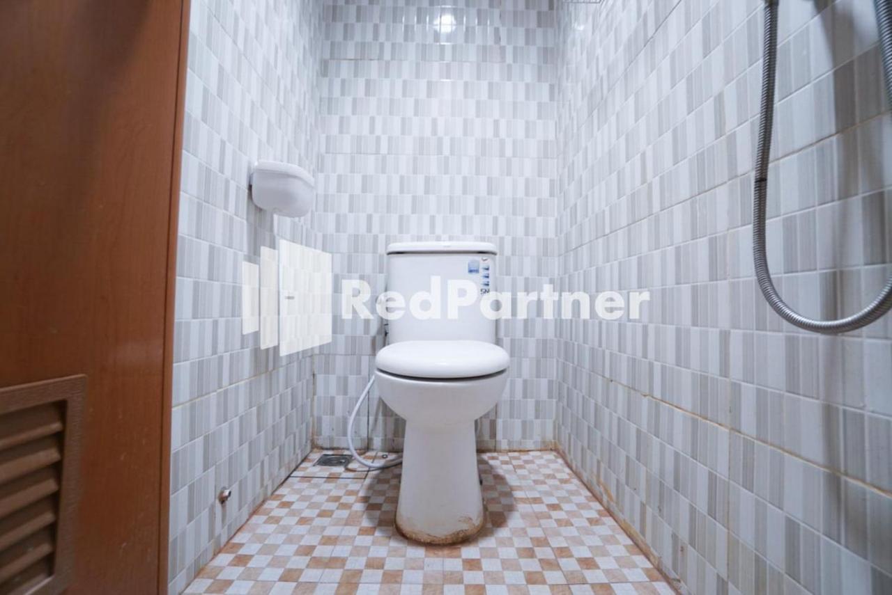 Eascot Hotel Mitra Reddoorz Dżakarta Zewnętrze zdjęcie